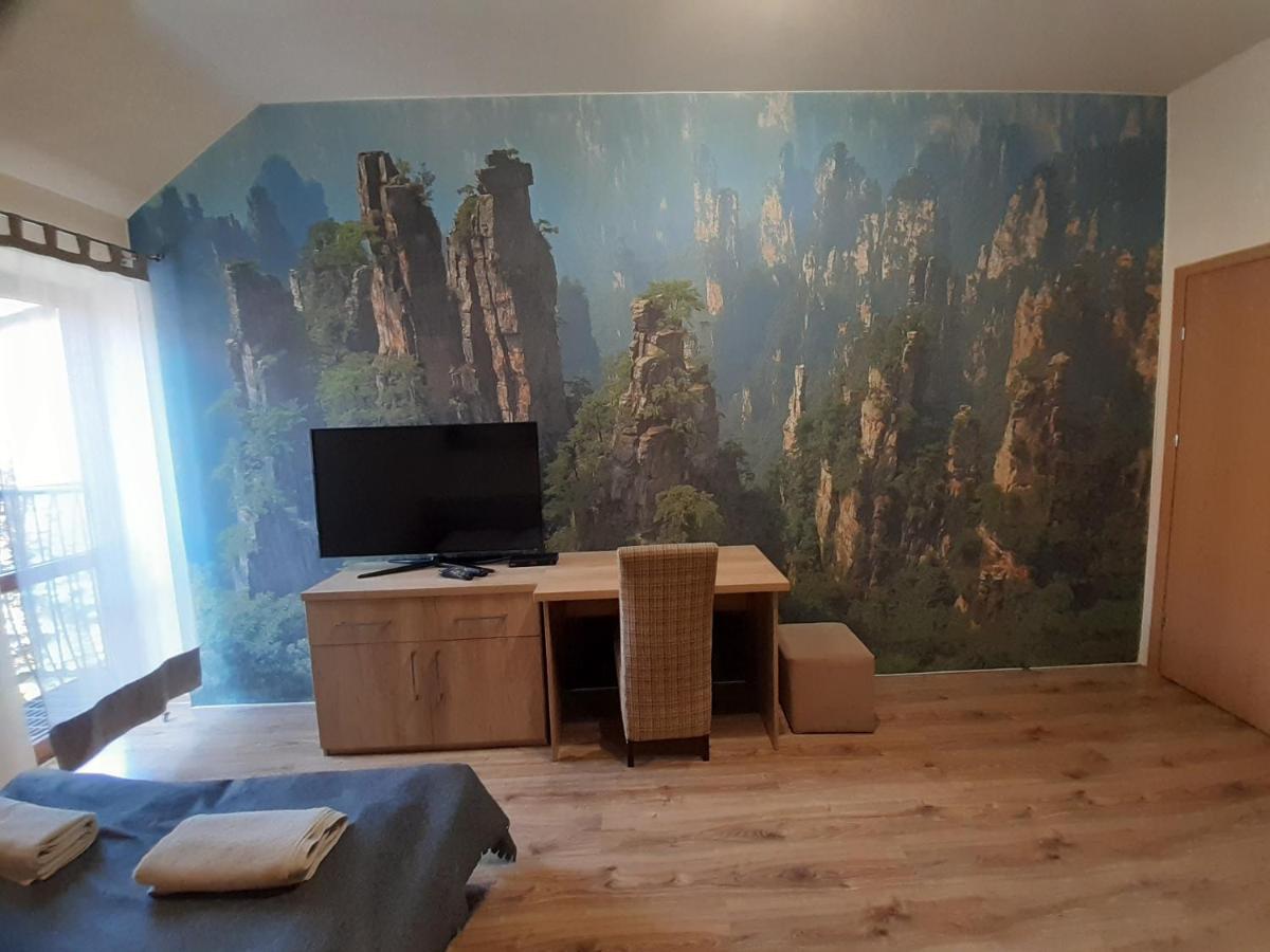 Pokoje Za Kinem Duszniki Zdroj Luaran gambar