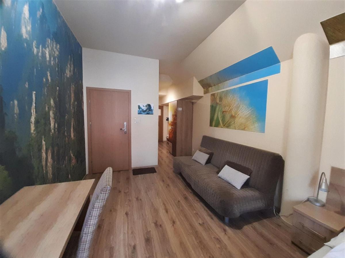 Pokoje Za Kinem Duszniki Zdroj Luaran gambar