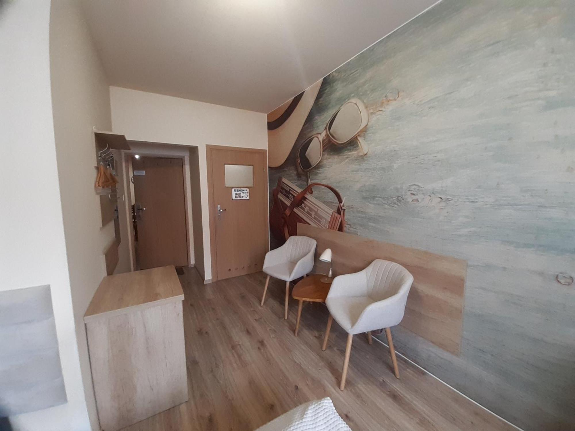 Pokoje Za Kinem Duszniki Zdroj Luaran gambar